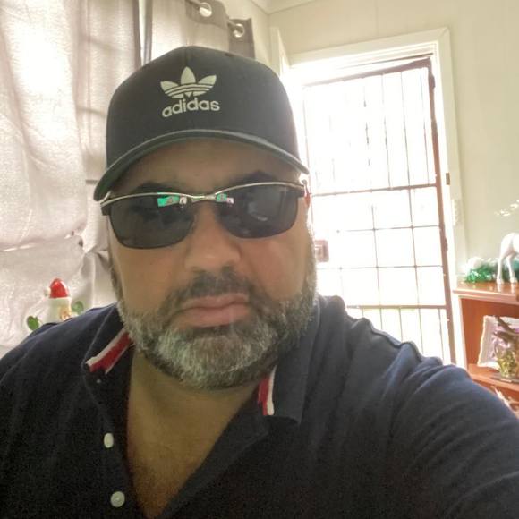 Meet your Posher, Adolfo - Picture 1 of 1